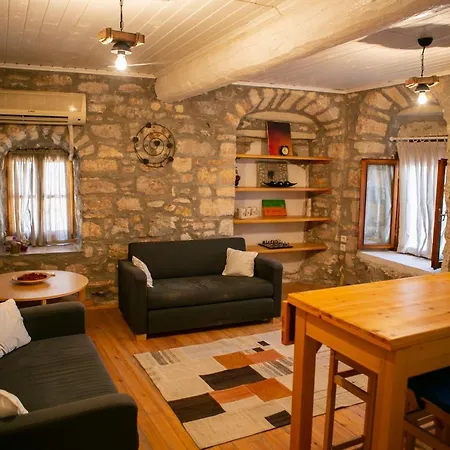 Aparthotel Annemin Harabesi Çeşme