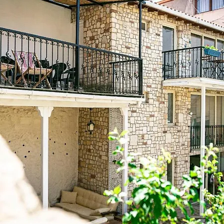 Annemin Harabesi Aparthotel