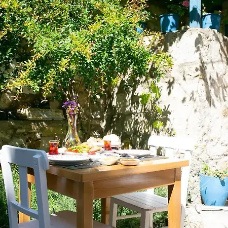 Annemin Harabesi Aparthotel 4*