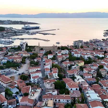 Annemin Harabesi * Çeşme