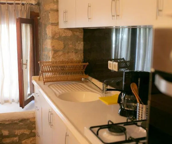 Annemin Harabesi Çeşme