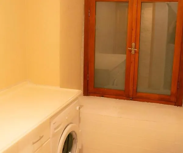 Annemin Harabesi Çeşme